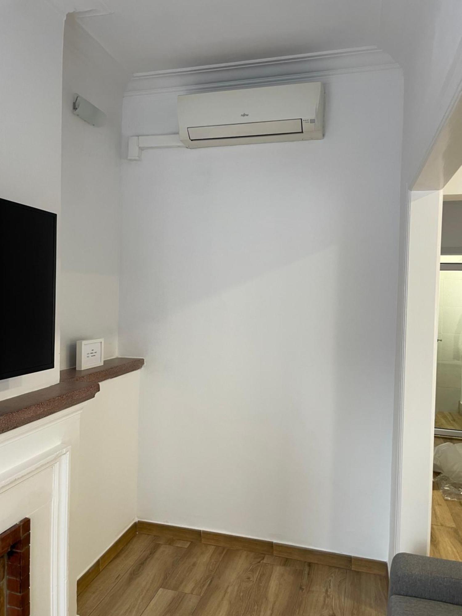 Apartamentos Tarradellas Sants Estacio Барселона Екстериор снимка
