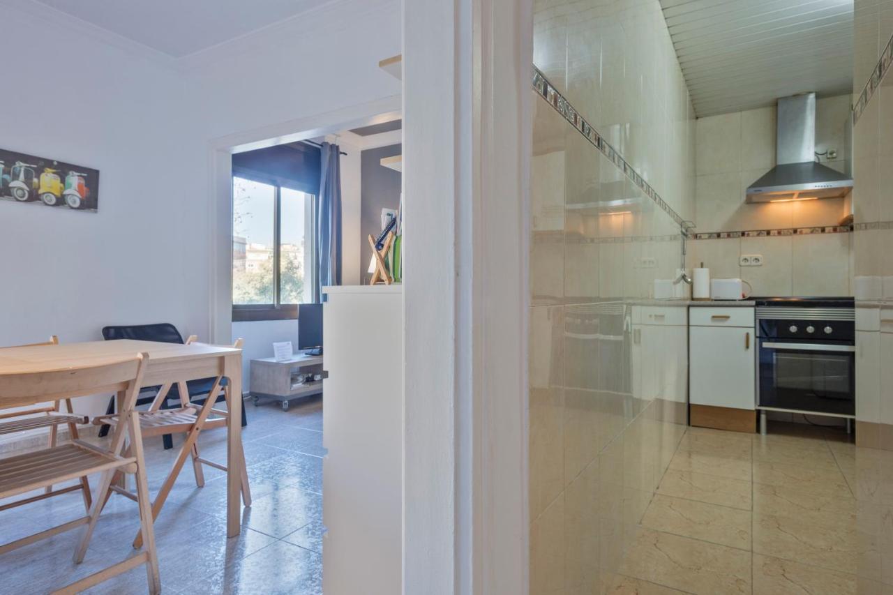 Apartamentos Tarradellas Sants Estacio Барселона Екстериор снимка